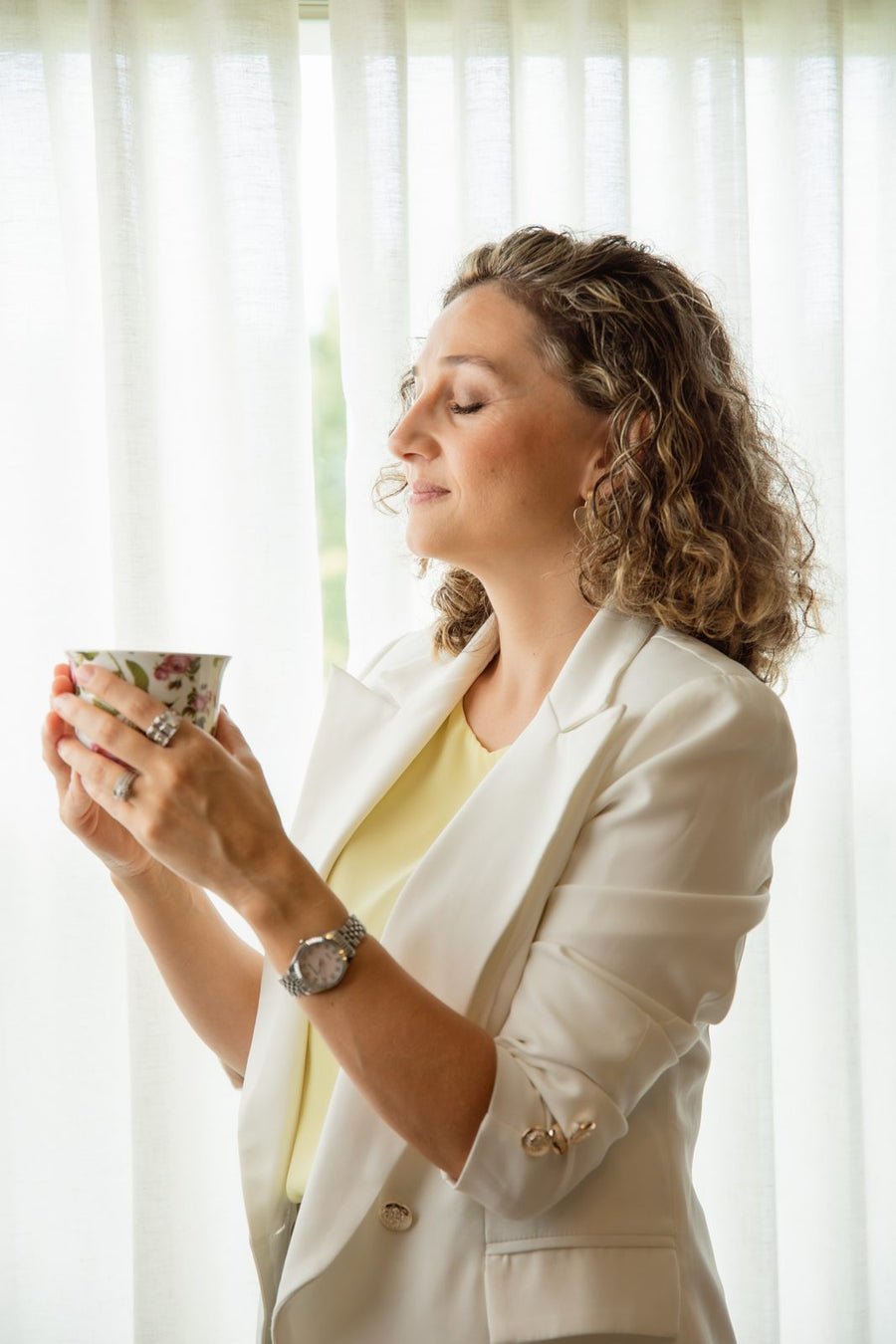 Why Do I Keep Going Back? Understanding the Pull After a Painful Relationship